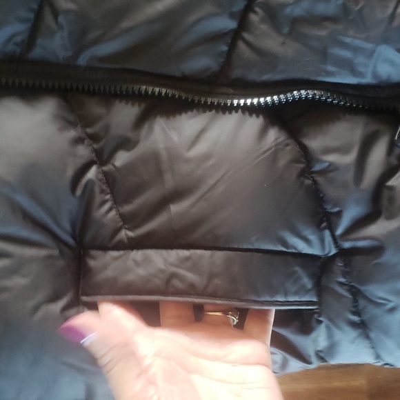 Michael Kors youth 8 black jacket - Picture 2 of 9